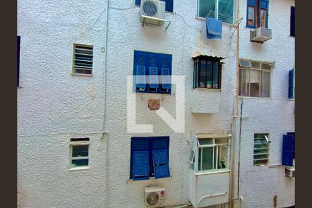 Sala vista  de apartamento para alugar com 2 quartos, 70m² em Lagoa, Rio de Janeiro