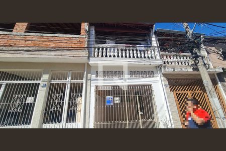Casa para alugar com 130m², 2 quartos e 1 vaga Casa para alugar com 130m², 2 quartos e 1 vagaFachada do imóvel