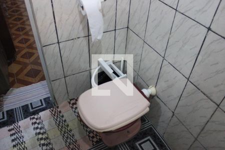 Casa para alugar com 130m², 2 quartos e 1 vagaBanheiro da Suíte