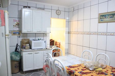 Casa para alugar com 130m², 2 quartos e 1 vagaCozinha