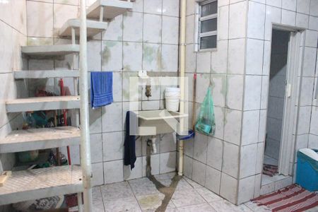 Lavanderia 2 de casa à venda com 2 quartos, 130m² em Picanço, Guarulhos