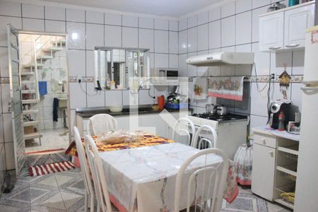 Cozinha de casa à venda com 2 quartos, 130m² em Picanço, Guarulhos