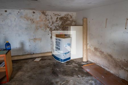 Casa à venda com 190m², 2 quartos e 2 vagasQuintal