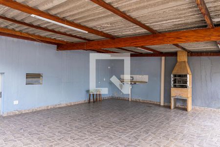 Casa à venda com 190m², 2 quartos e 2 vagasQuintal