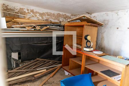 Casa à venda com 190m², 2 quartos e 2 vagasQuintal