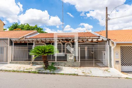 Casa à venda com 190m², 2 quartos e 2 vagasFachada