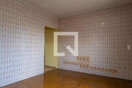 Casa à venda com 190m², 2 quartos e 2 vagasCozinha
