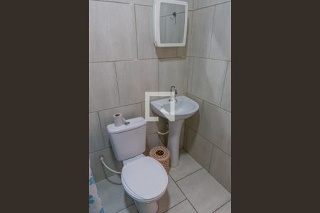Casa à venda com 190m², 2 quartos e 2 vagasBanheiro