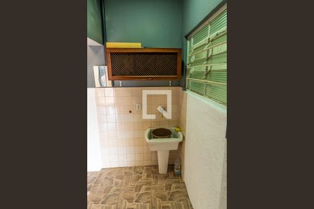 Casa à venda com 190m², 2 quartos e 2 vagasÁrea de Serviço