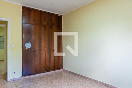 Casa à venda com 190m², 2 quartos e 2 vagasQuarto 2