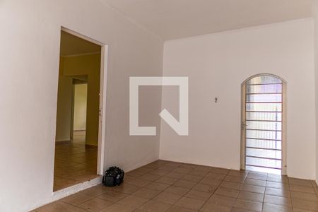 Casa à venda com 190m², 2 quartos e 2 vagasGaragem