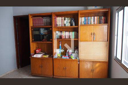 Casa à venda com 184m², 3 quartos e 3 vagasQuarto 2