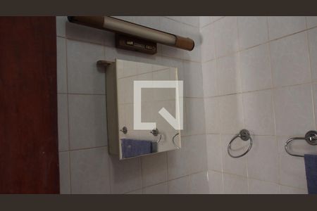 Casa à venda com 184m², 3 quartos e 3 vagasBanheiro 2