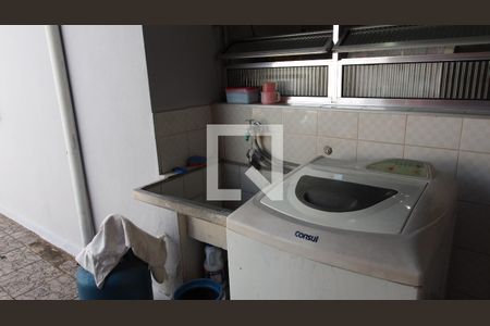 Casa à venda com 184m², 3 quartos e 3 vagasÁrea de Serviço