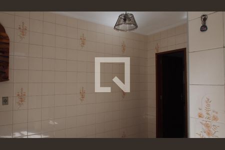 Casa à venda com 184m², 3 quartos e 3 vagasCozinha 2