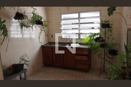 Casa à venda com 184m², 3 quartos e 3 vagasCozinha 2