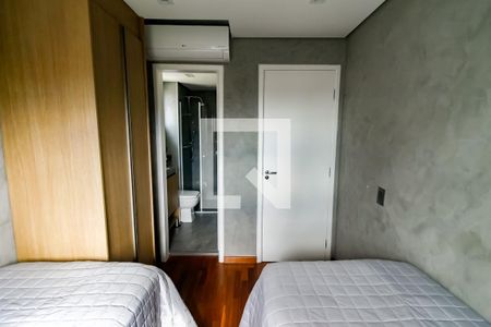 Apartamento à venda com 184m², 3 quartos e 3 vagas Apartamento à venda com 184m², 3 quartos e 3 vagasSuíte 3