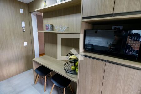 Apartamento à venda com 184m², 3 quartos e 3 vagas Apartamento à venda com 184m², 3 quartos e 3 vagasCozinha - Armários