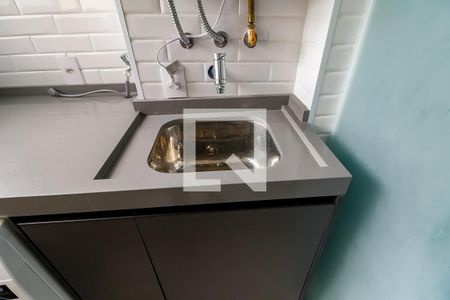 Apartamento à venda com 184m², 3 quartos e 3 vagas Apartamento à venda com 184m², 3 quartos e 3 vagasDetalhe da area de serviço