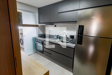 Apartamento à venda com 184m², 3 quartos e 3 vagas Apartamento à venda com 184m², 3 quartos e 3 vagasCozinha - Armários