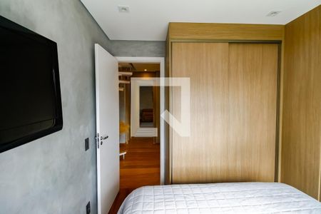 Apartamento à venda com 184m², 3 quartos e 3 vagas Apartamento à venda com 184m², 3 quartos e 3 vagasSuíte 2 - armários