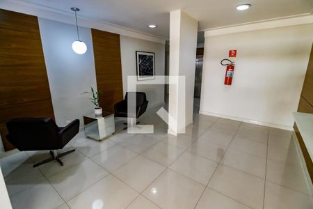 Apartamento à venda com 184m², 3 quartos e 3 vagas Apartamento à venda com 184m², 3 quartos e 3 vagasHall de entrada