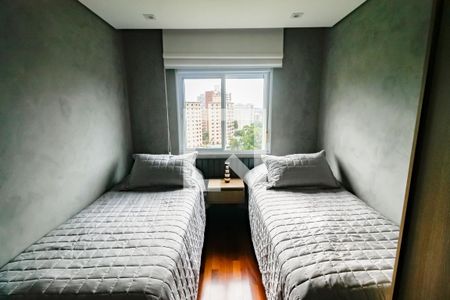 Apartamento à venda com 184m², 3 quartos e 3 vagas Apartamento à venda com 184m², 3 quartos e 3 vagasSuíte 3