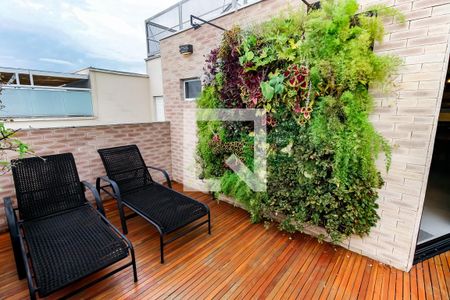 Apartamento à venda com 184m², 3 quartos e 3 vagas Apartamento à venda com 184m², 3 quartos e 3 vagasCobertura - Jardim vertical