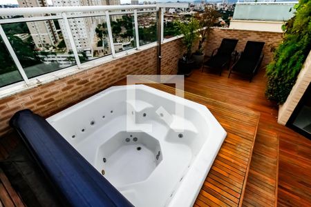 Apartamento à venda com 184m², 3 quartos e 3 vagas Apartamento à venda com 184m², 3 quartos e 3 vagasCobertura