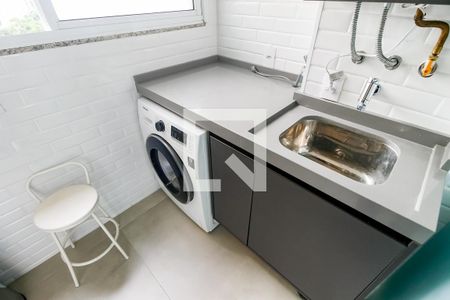 Apartamento à venda com 184m², 3 quartos e 3 vagas Apartamento à venda com 184m², 3 quartos e 3 vagasÁrea de Serviço