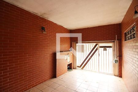 Garagem de casa à venda com 2 quartos, 115m² em Alves Dias, São Bernardo do Campo