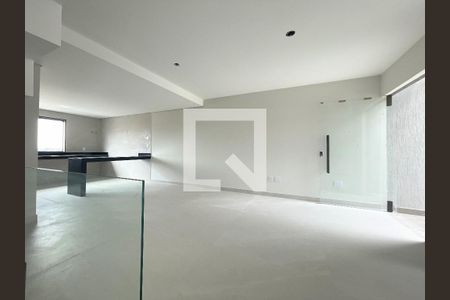 Sala de casa à venda com 3 quartos, 160m² em Santa Amelia, Belo Horizonte