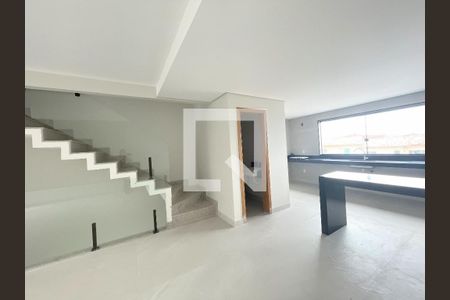 Sala de casa à venda com 3 quartos, 160m² em Santa Amelia, Belo Horizonte