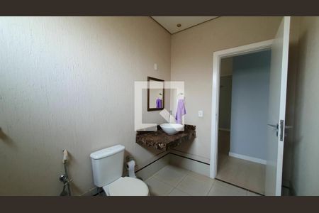 Lavabo de casa de condomínio para alugar com 3 quartos, 231m² em Residencial Paineiras, Campinas