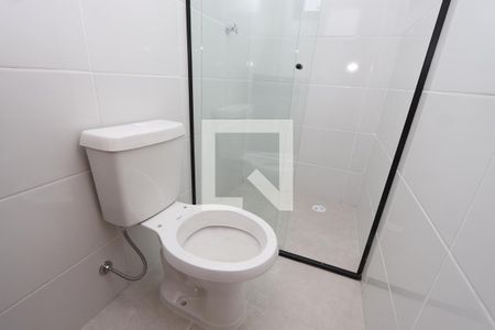 Banheiro de apartamento para alugar com 1 quarto, 29m² em Vila Lucia, São Paulo