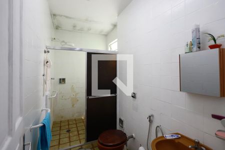 Casa para alugar com 120m², 2 quartos e 2 vagasBanheiro