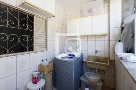 Casa para alugar com 120m², 2 quartos e 2 vagasLavanderia