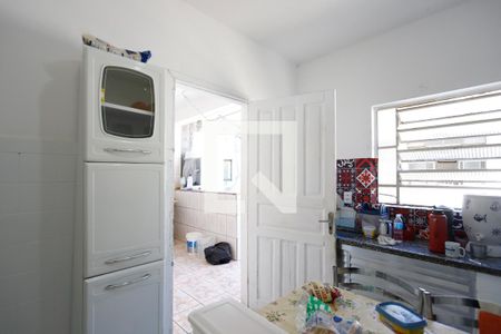 Casa para alugar com 120m², 2 quartos e 2 vagasCozinha