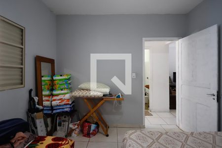 Casa para alugar com 120m², 2 quartos e 2 vagasQuarto 2