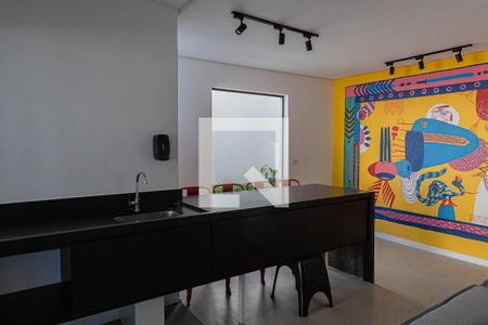 Apartamento para alugar com 32m², 1 quarto e sem vagaÁrea comum - Salão de festas