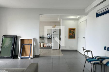 Sala de apartamento à venda com 2 quartos, 66m² em Empresarial 18 do Forte, Barueri