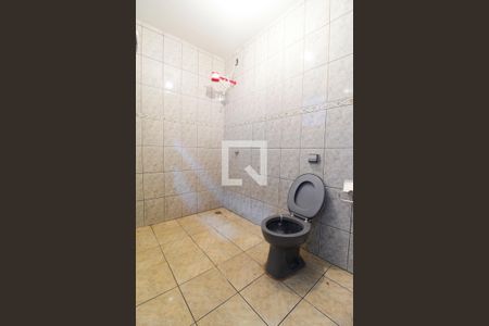 Banheiro de casa para alugar com 1 quarto, 60m² em Jardim Rebelato, Cotia