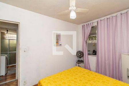 Quarto de apartamento à venda com 1 quarto, 70m² em Olaria, Rio de Janeiro