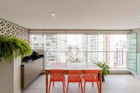 Varanda de apartamento à venda com 3 quartos, 111m² em Aclimação, São Paulo