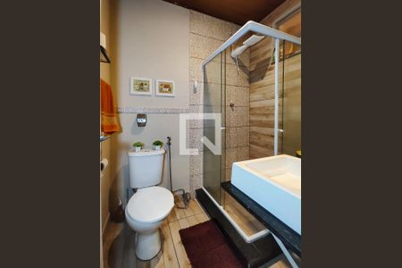 Casa à venda com 132m², 3 quartos e sem vagaBanheiro Corredor