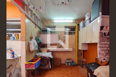 Casa à venda com 132m², 3 quartos e sem vagaÁrea de Serviço