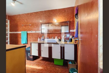 Casa à venda com 132m², 3 quartos e sem vagaBanheiro Corredor