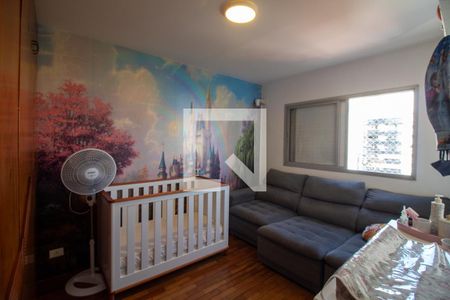 Apartamento à venda com 213m², 4 quartos e 4 vagasSuíte 2