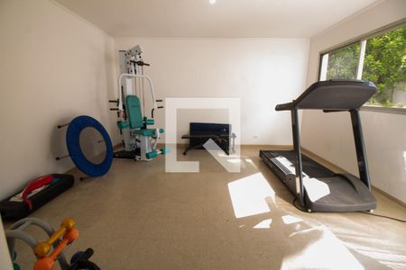 Apartamento à venda com 213m², 4 quartos e 4 vagasÁrea comum - Academia