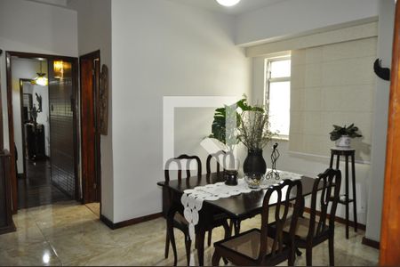 Casa à venda com 350m², 3 quartos e 4 vagasSala de Jantar  2°Andar